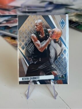 2023-24 Kevin Garnett Panini Phoenix. Mint condition…